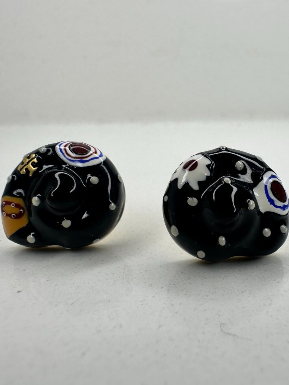 Tory Burch Black Printed Shell Stud Earrings - Picture 2 of 5